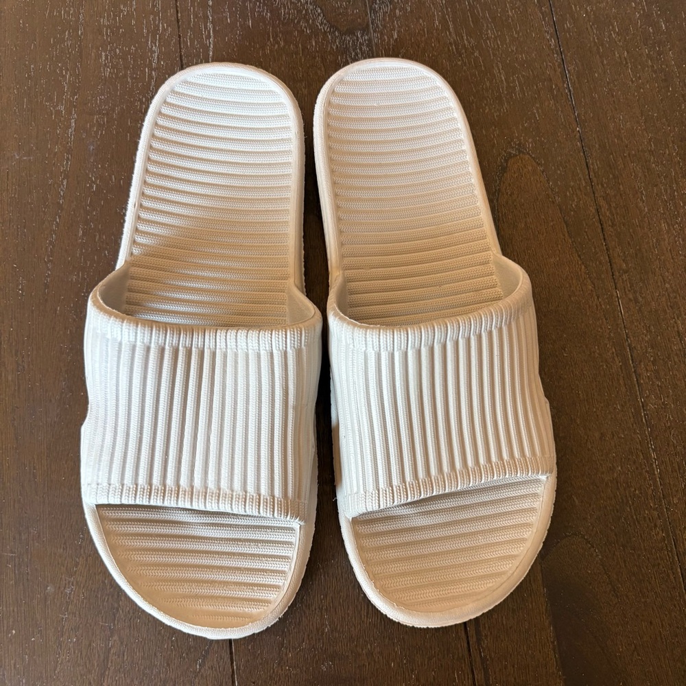 Beige Textured Ribbed Slide Sandals Swimming Men’s‎